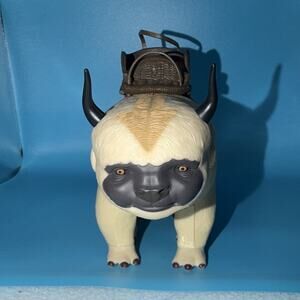 Appa Flying Bison Figure Avatar: The Last Airbender w/ Saddle Pack Accessories